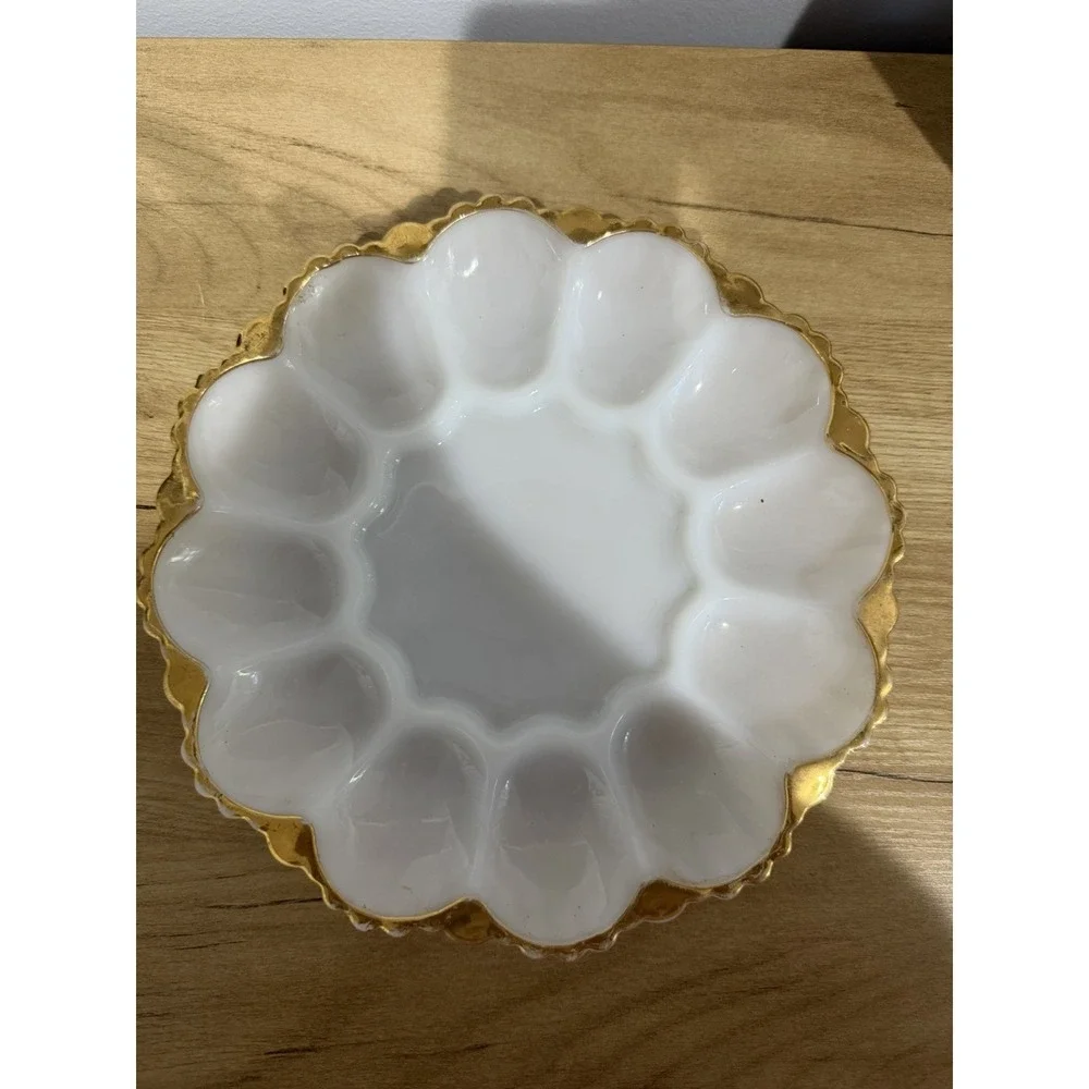 Vintage Anchor Hocking Milk Glass with gold edging egg plate Deviled Eggs 10